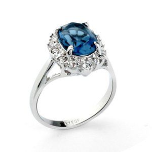 Vintage  Silver Ring with Blue Rhinestone